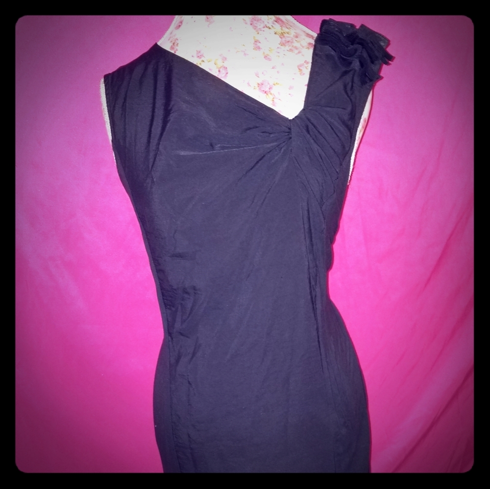 Vera wang black dress